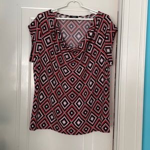 Black and red/pink cap sleeved top